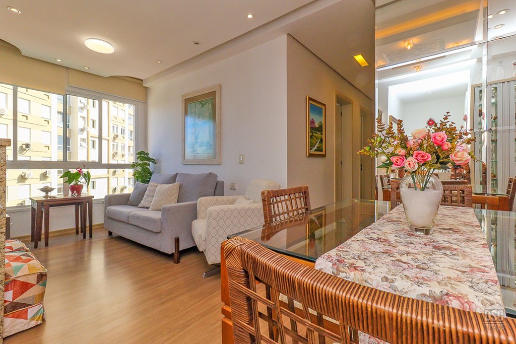 Apartamento com 63m², 3 dormitórios no bairro Jardim Itu em Porto Alegre para Comprar