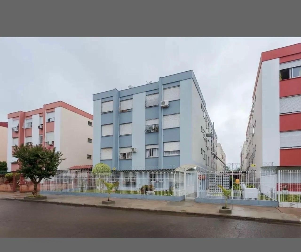 Apartamento com 45m², 1 dormitório no bairro Jardim Leopoldina em Porto Alegre para Comprar