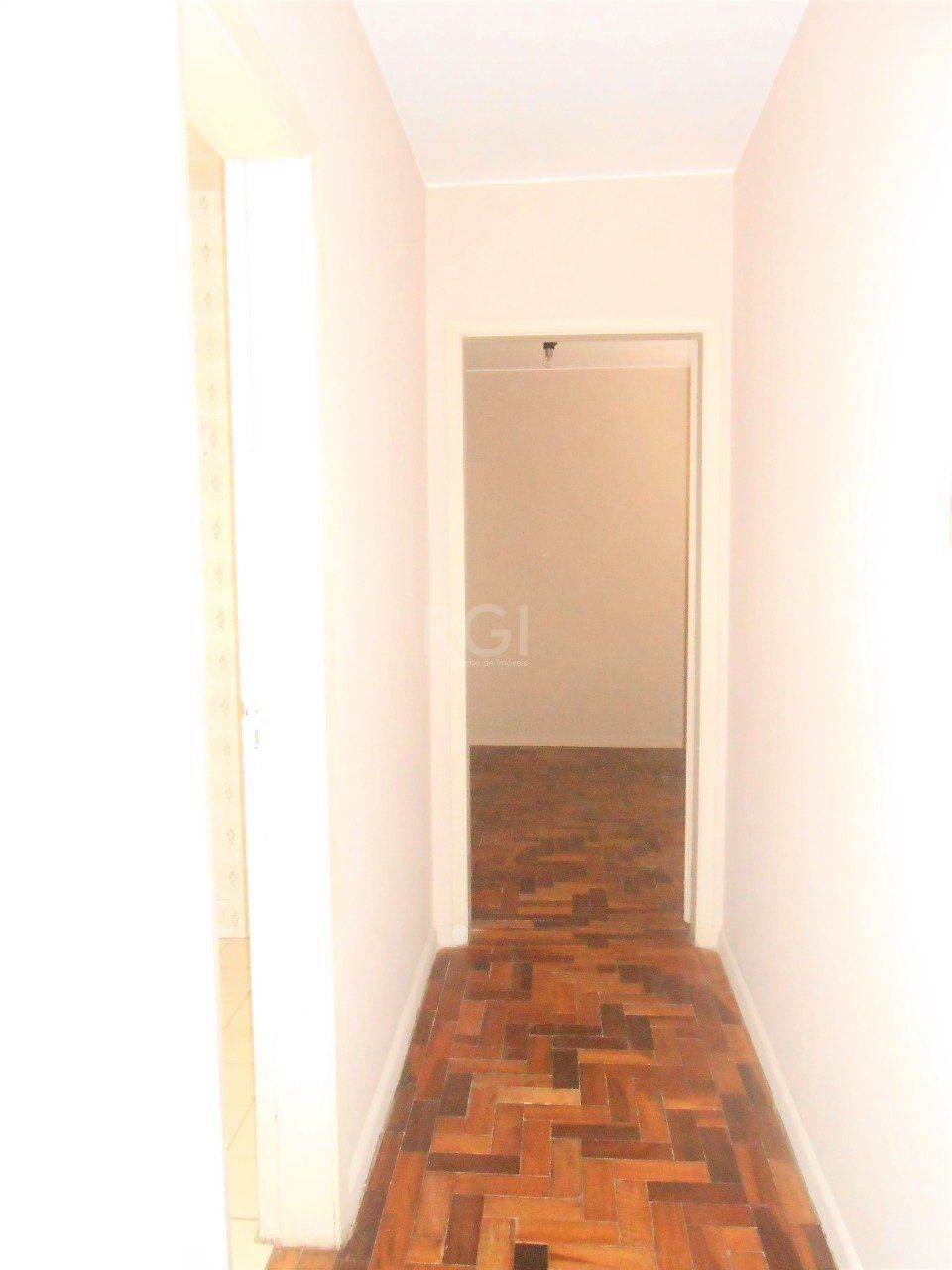 Apartamento à venda com 2 quartos, 60m² - Foto 7