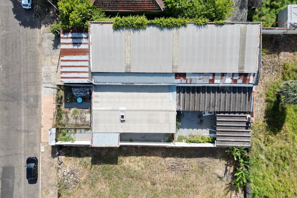 Galpão com 350m² no bairro Fátima em Canoas para Comprar