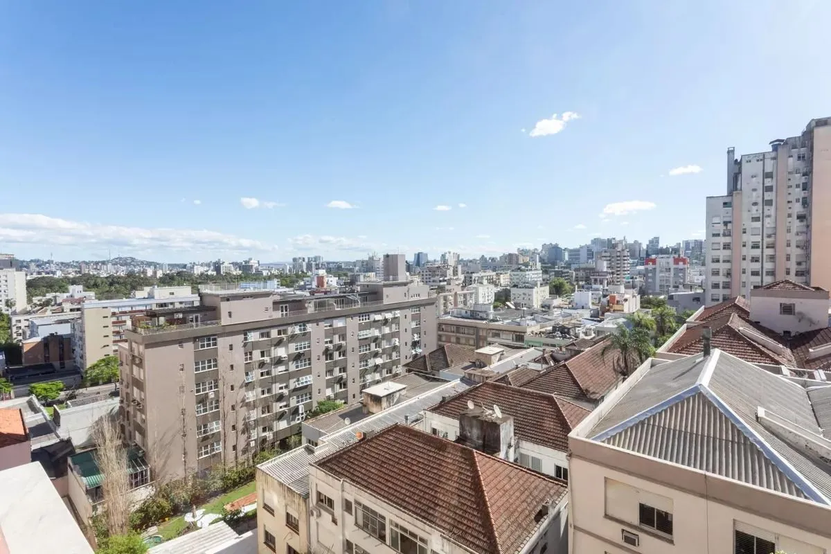 Apartamento, 2 dormitórios no bairro Centro Histórico em Porto Alegre para Comprar