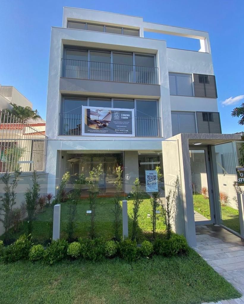 Loft com 209m², 3 dormitórios no bairro Chácara das Pedras em Porto Alegre para Comprar