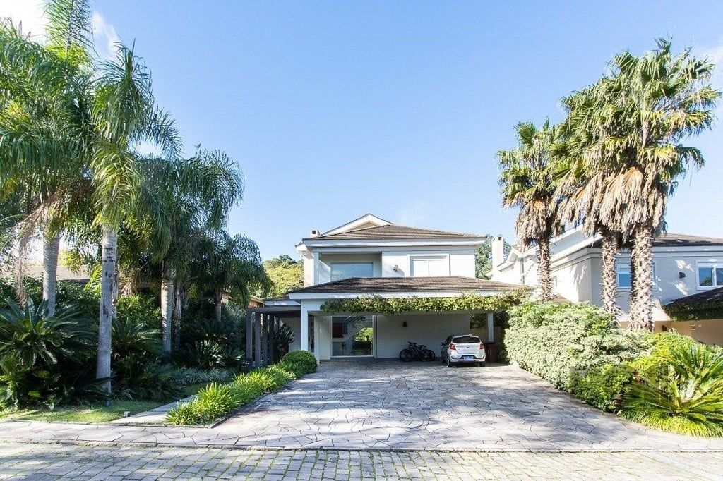 Casa de Condomínio com 459m², 5 dormitórios no bairro Pedra Redonda em Porto Alegre para Comprar