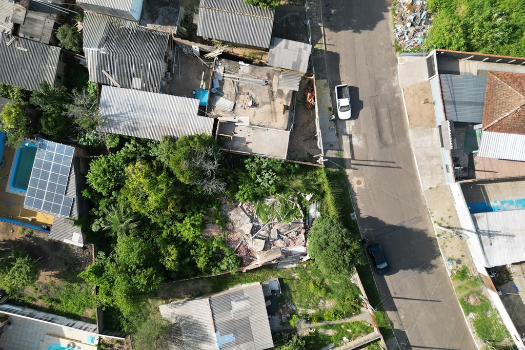 Terreno com 558m² no bairro Mathias Velho em Canoas para Comprar