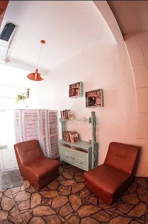 Casa à venda com 16 quartos, 268m² - Foto 9