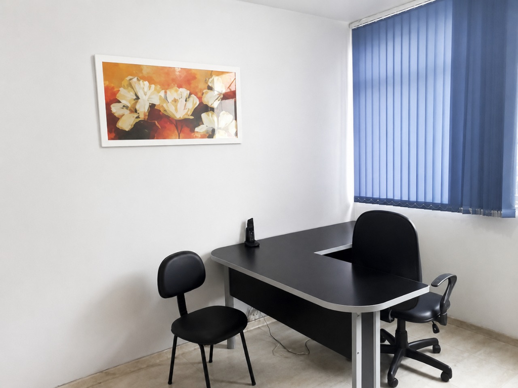 Sala Comercial com 55m² no bairro Centro em Porto Alegre para Comprar ou Alugar
