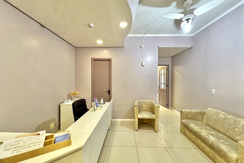 Sala Comercial com 47m² no bairro Centro em Canoas para Comprar