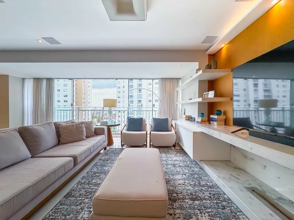 Apartamento com 125m², 3 dormitórios no bairro Jardim Europa em Porto Alegre para Comprar