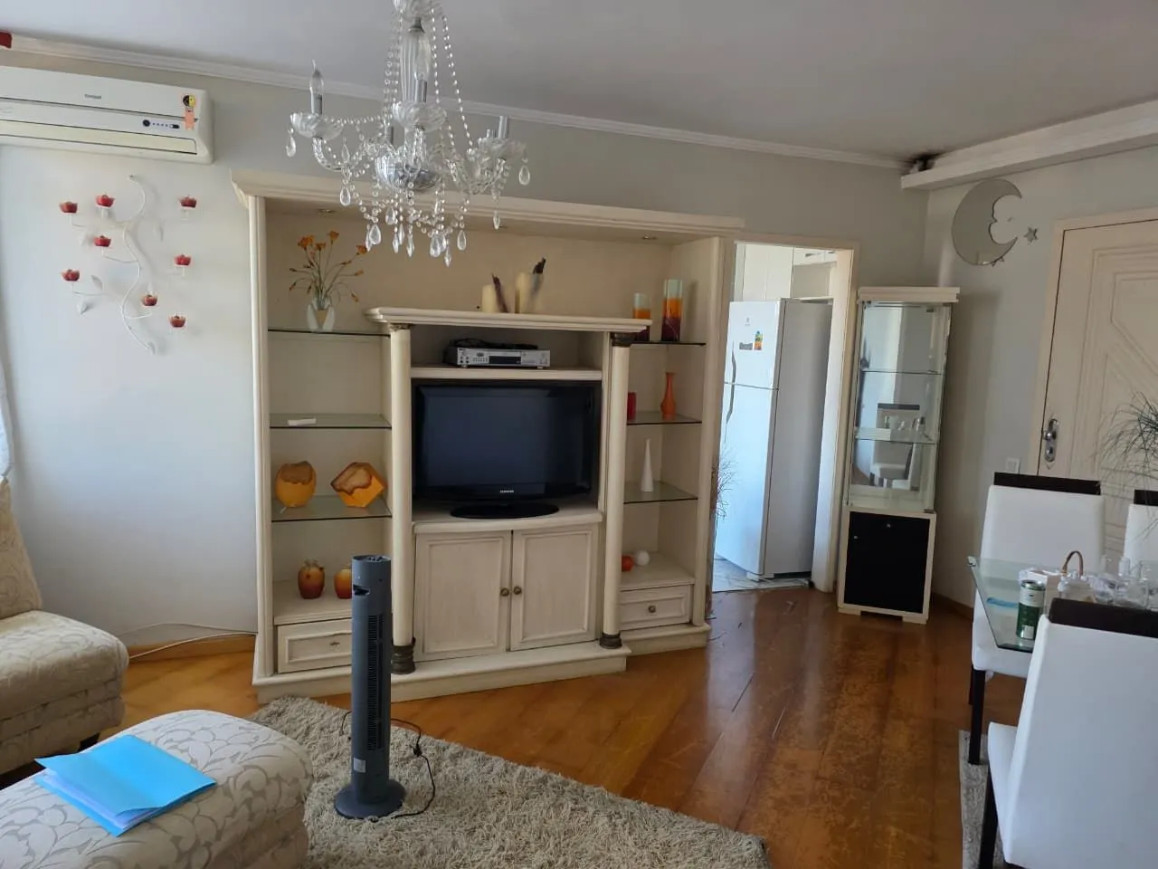 Apartamento, 2 dormitórios no bairro Tristeza em Porto Alegre para Comprar