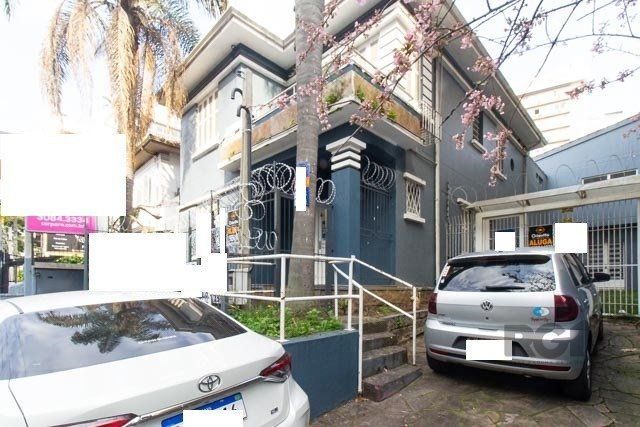 Casa Comercial com 280m² no bairro Floresta em Porto Alegre para Comprar ou Alugar