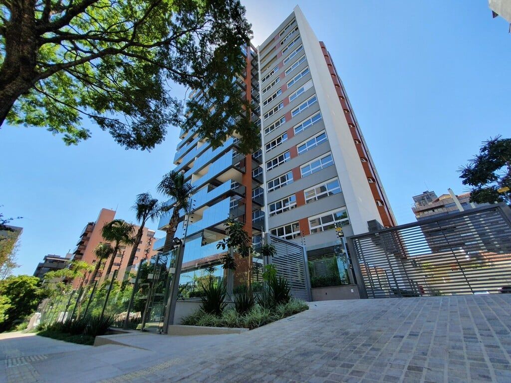 Apartamento com 340m², 4 dormitórios no bairro Bela Vista em Porto Alegre para Comprar