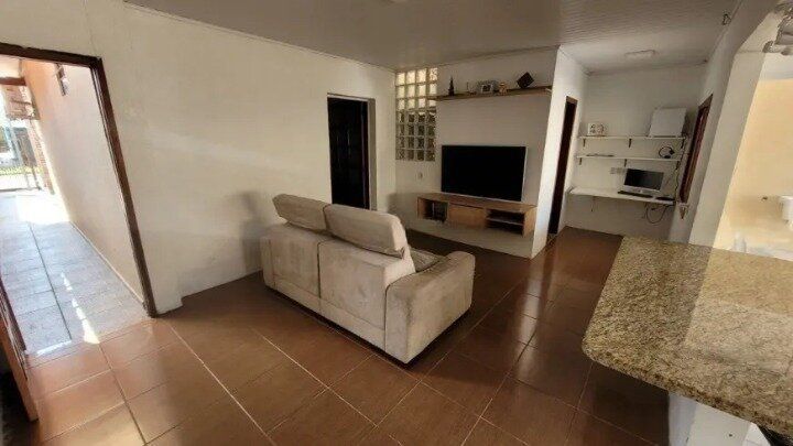 Casa, 3 dormitórios no bairro Jardim Algarve em Alvorada para Comprar