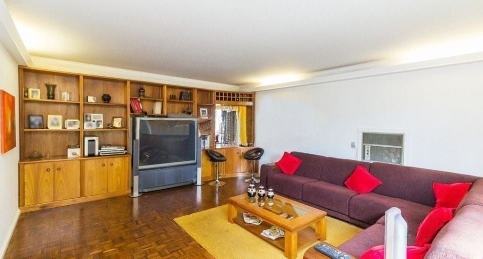 Casa 4 quartos à venda, 329m², Chácara das Pedras - Porto Alegre