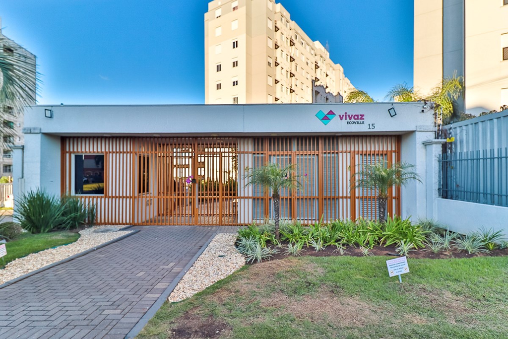 Apartamento com 40m², 2 dormitórios no bairro Sarandi em Porto Alegre para Comprar