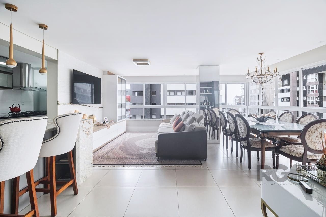 Apartamento à venda com 3 quartos, 109m² - Foto 1