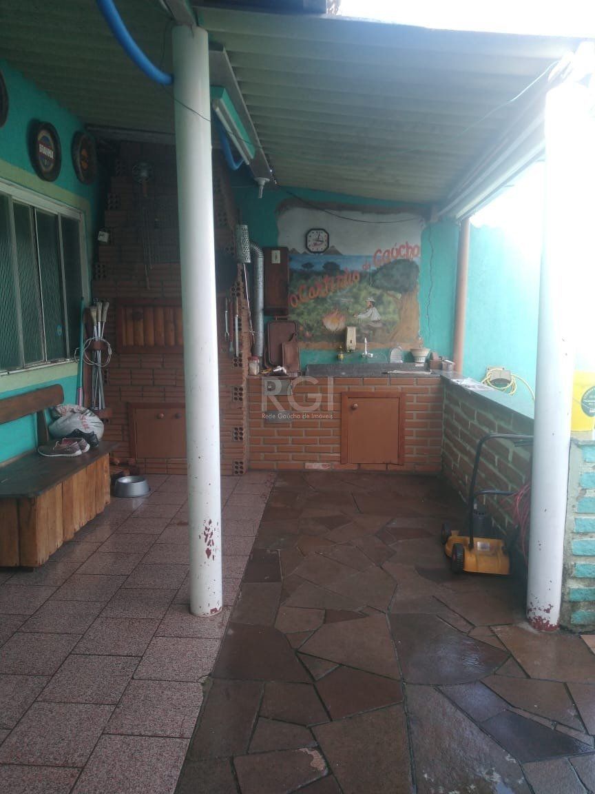 Casa à venda com 3 quartos, 90m² - Foto 17