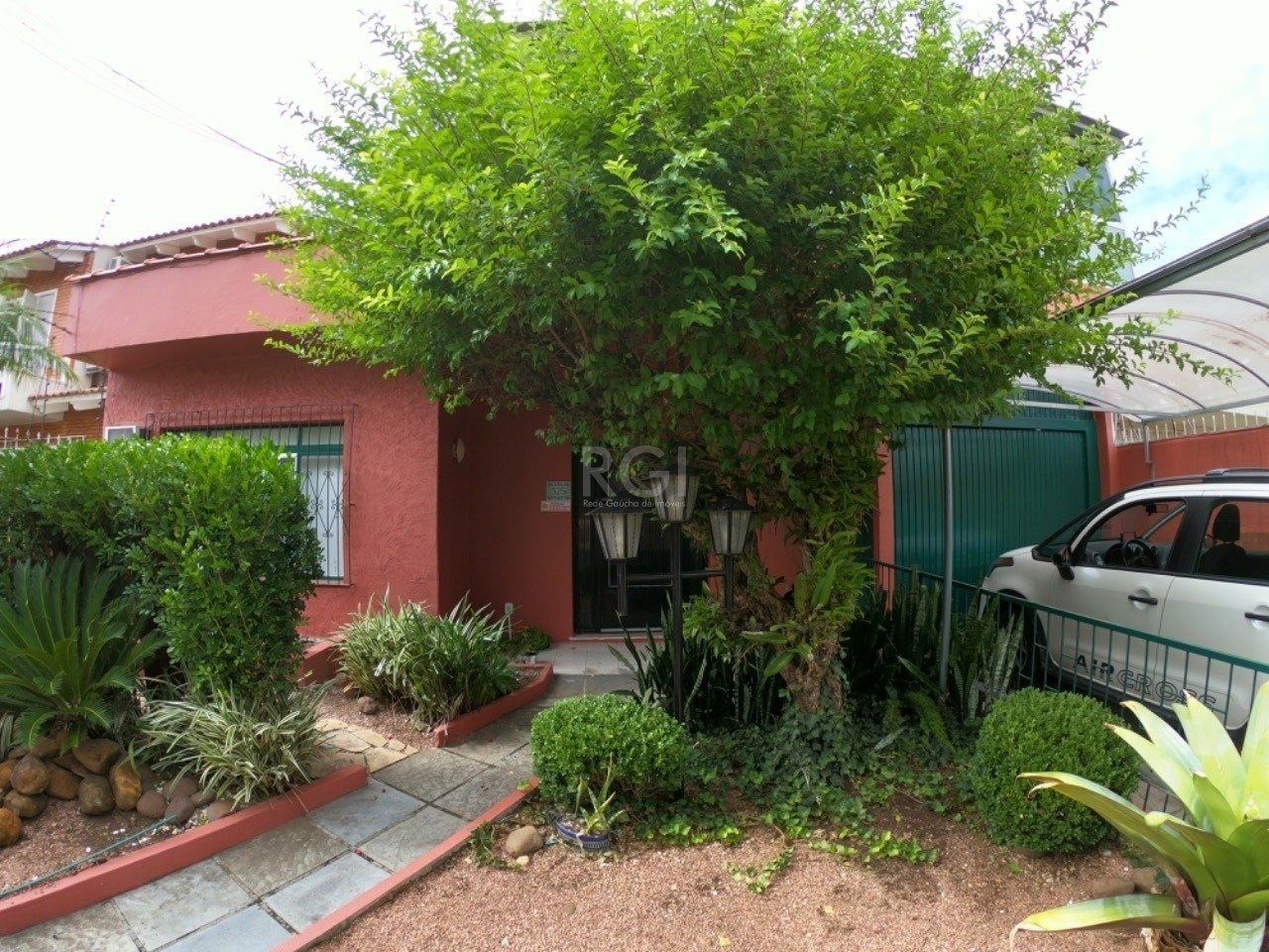 Casa, 5 quartos, 404 m² - Foto 1