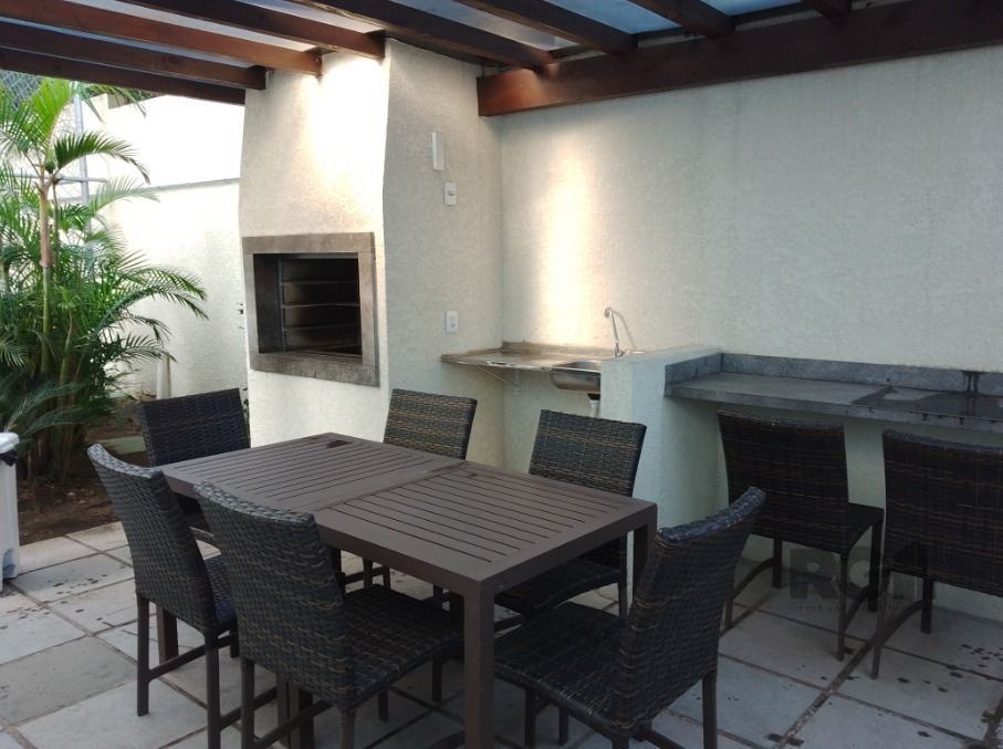 Apartamento à venda com 3 quartos, 70m² - Foto 2