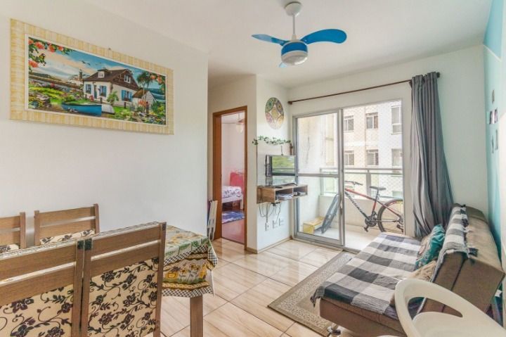 Apartamento, 2 dormitórios no bairro Morro Santana em Porto Alegre para Comprar