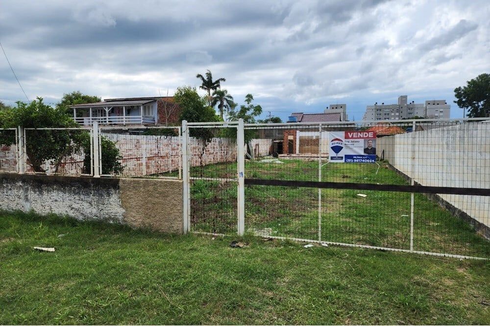 Terreno com 484m² no bairro Fátima em Canoas para Comprar