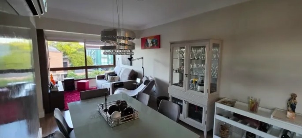 Apartamento com 90m², 3 dormitórios no bairro São João em Porto Alegre para Comprar