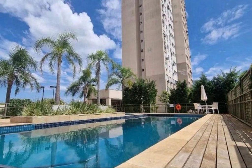 Apartamento com 65m², 3 dormitórios no bairro Humaitá em Porto Alegre para Comprar