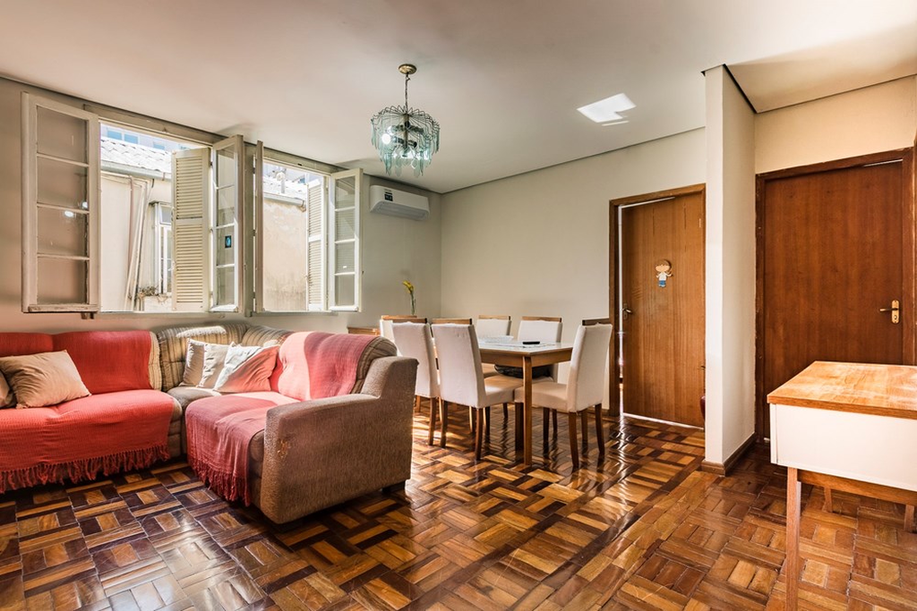 Apartamento com 63m², 2 dormitórios no bairro Centro Histórico em Porto Alegre para Comprar