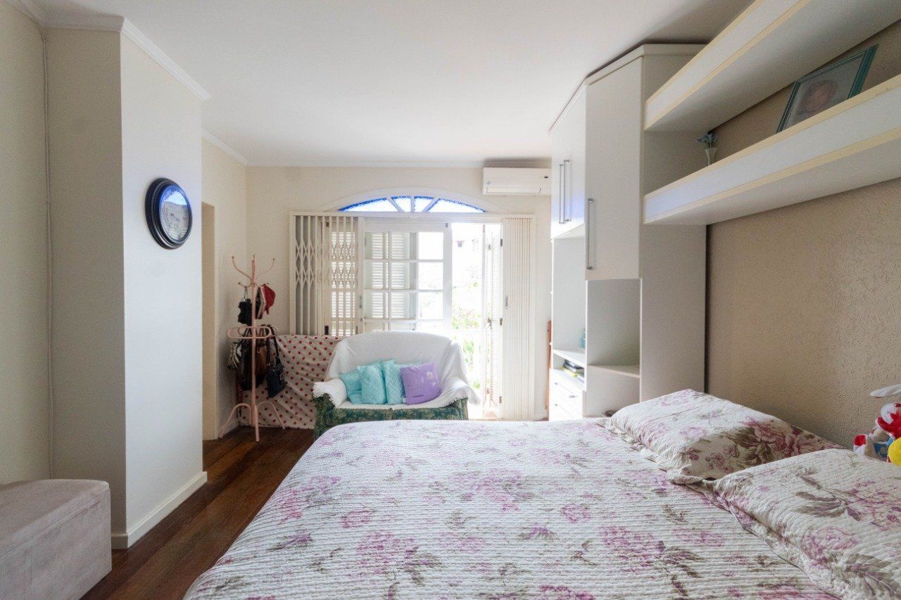 Casa, 3 quartos, 250 m² - Foto 15