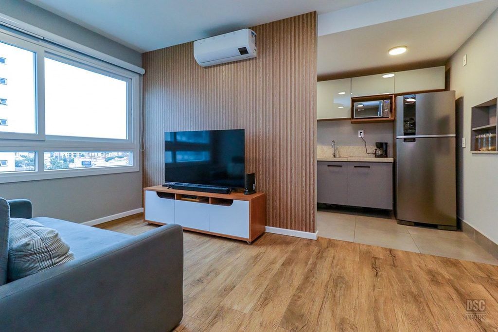 Apartamento com 57m², 2 dormitórios no bairro Jardim Lindóia em Porto Alegre para Comprar