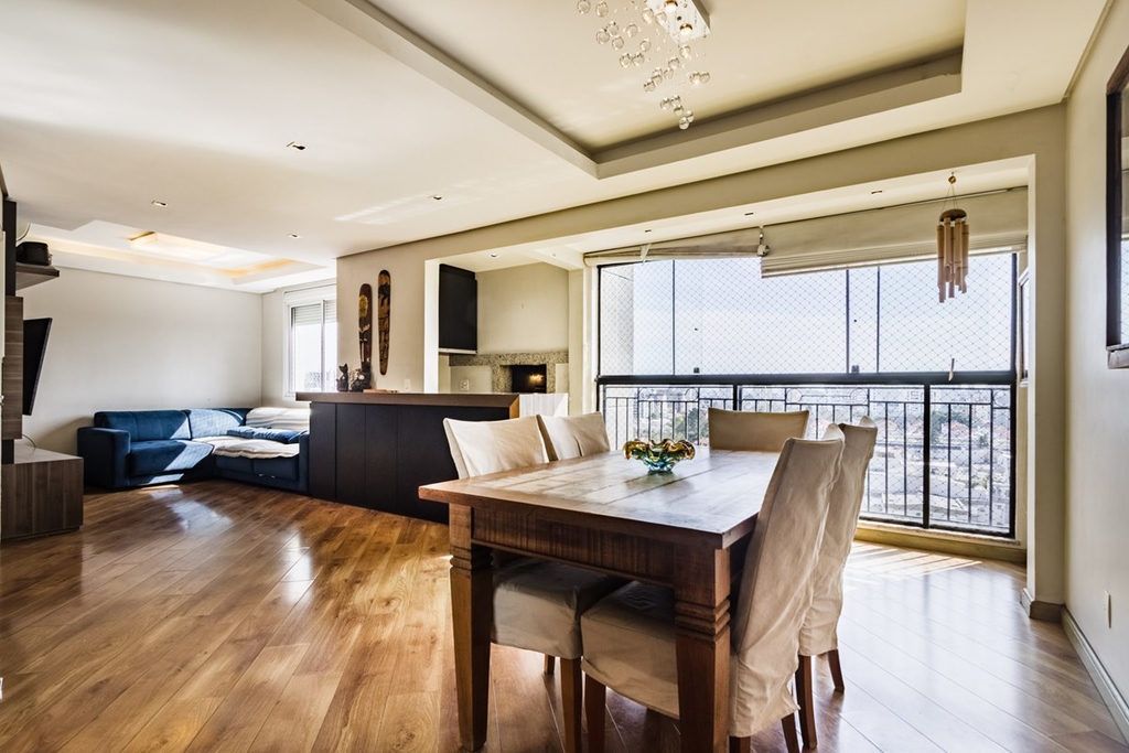 Apartamento com 94m², 3 dormitórios no bairro Jardim Europa em Porto Alegre para Comprar