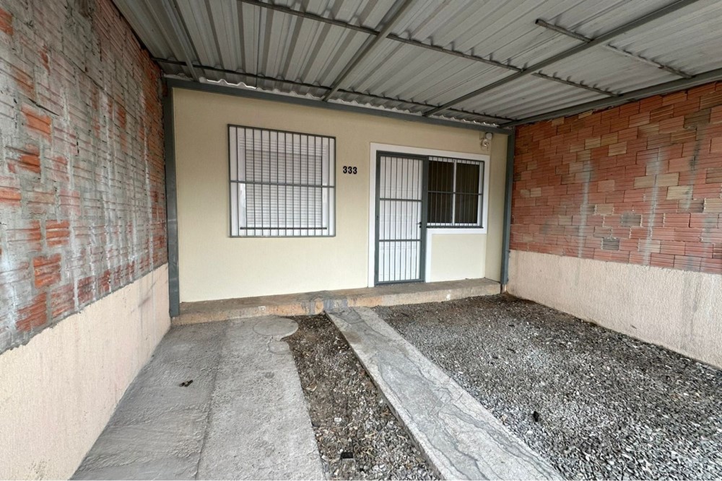 Casa com 30m², 1 dormitório no bairro Meu Rincão em Cachoeirinha para Comprar