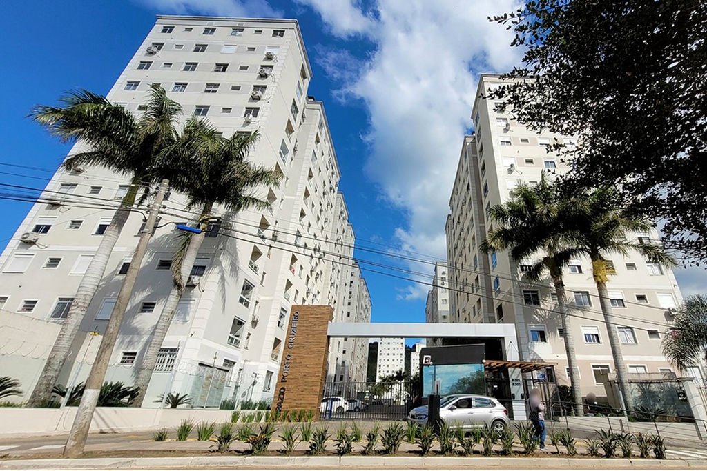 Apartamento com 48m², 2 dormitórios no bairro Morro Santana em Porto Alegre para Comprar