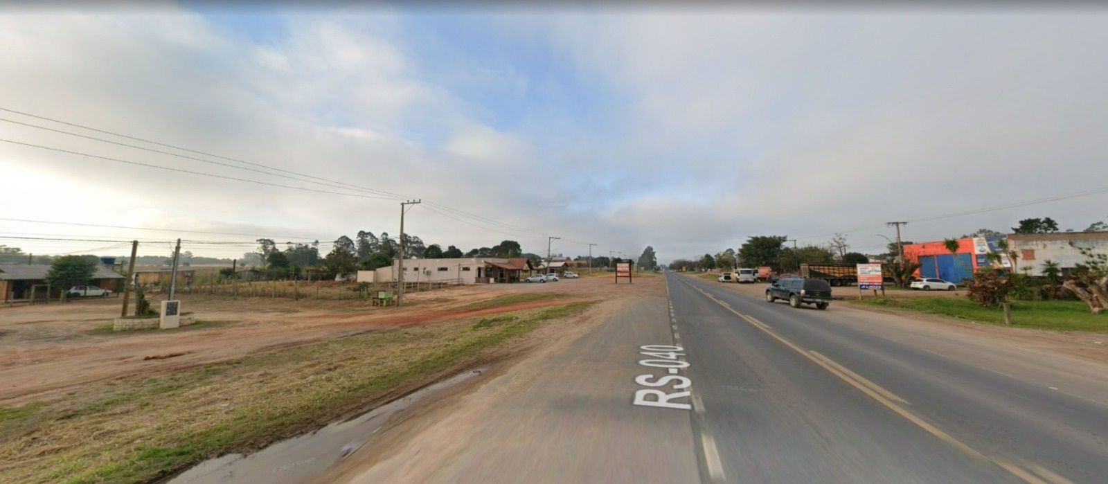 Casa de Condomínio com 160m², 3 dormitórios no bairro Capão da Porteira em Viamão para Comprar