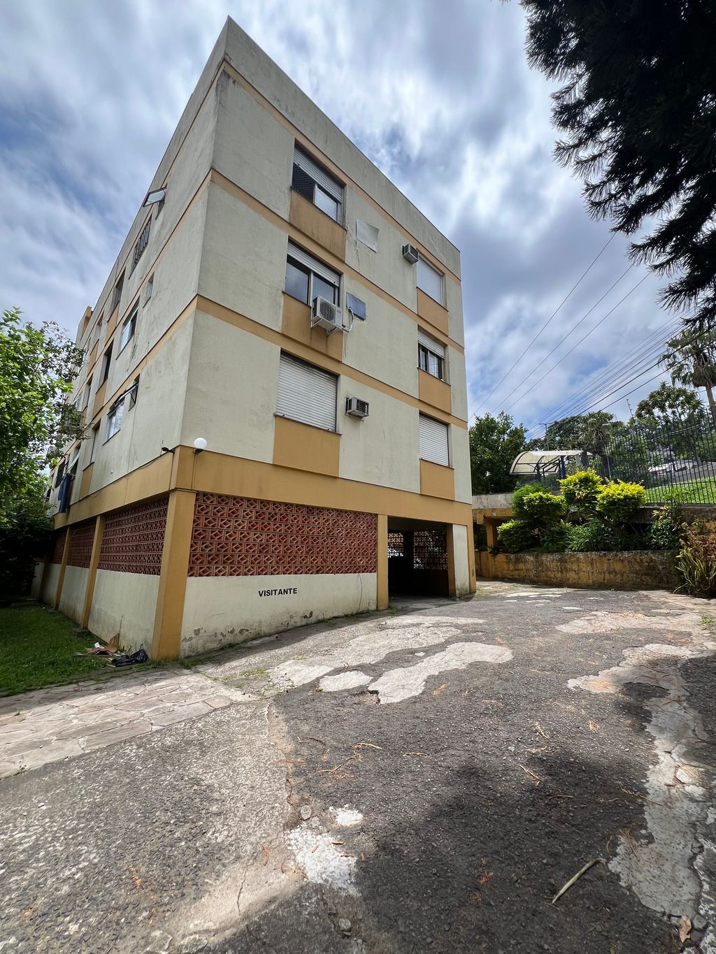 Apartamento com 47m², 1 dormitório no bairro Jardim Carvalho em Porto Alegre para Comprar