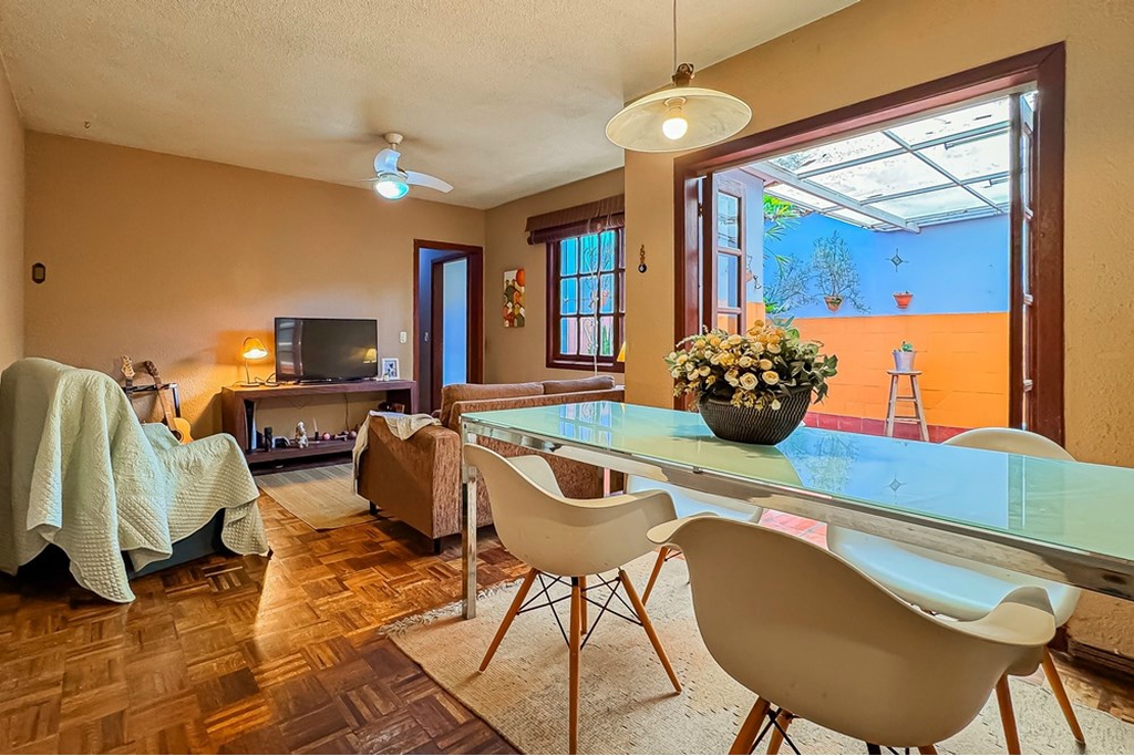 Apartamento com 103m², 3 dormitórios no bairro Higienópolis em Porto Alegre para Comprar