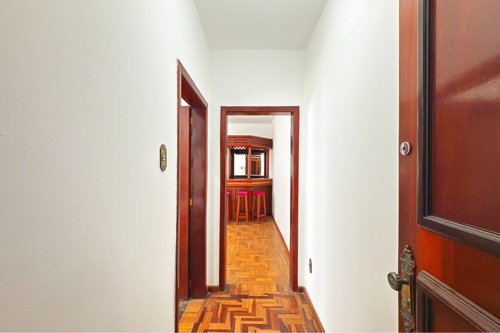 Apartamento com 77m², 2 dormitórios no bairro Independência em Porto Alegre para Comprar
