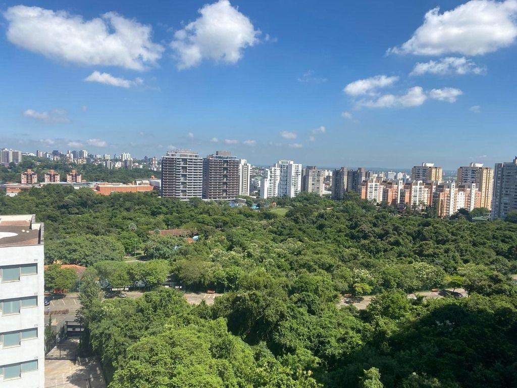 Apartamento com 336m², 3 dormitórios no bairro Jardim Europa em Porto Alegre para Comprar