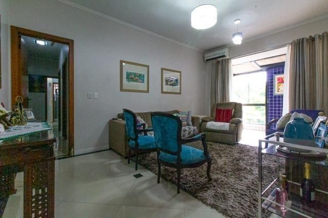 Cobertura à venda com 3 quartos, 230m² - Foto 7