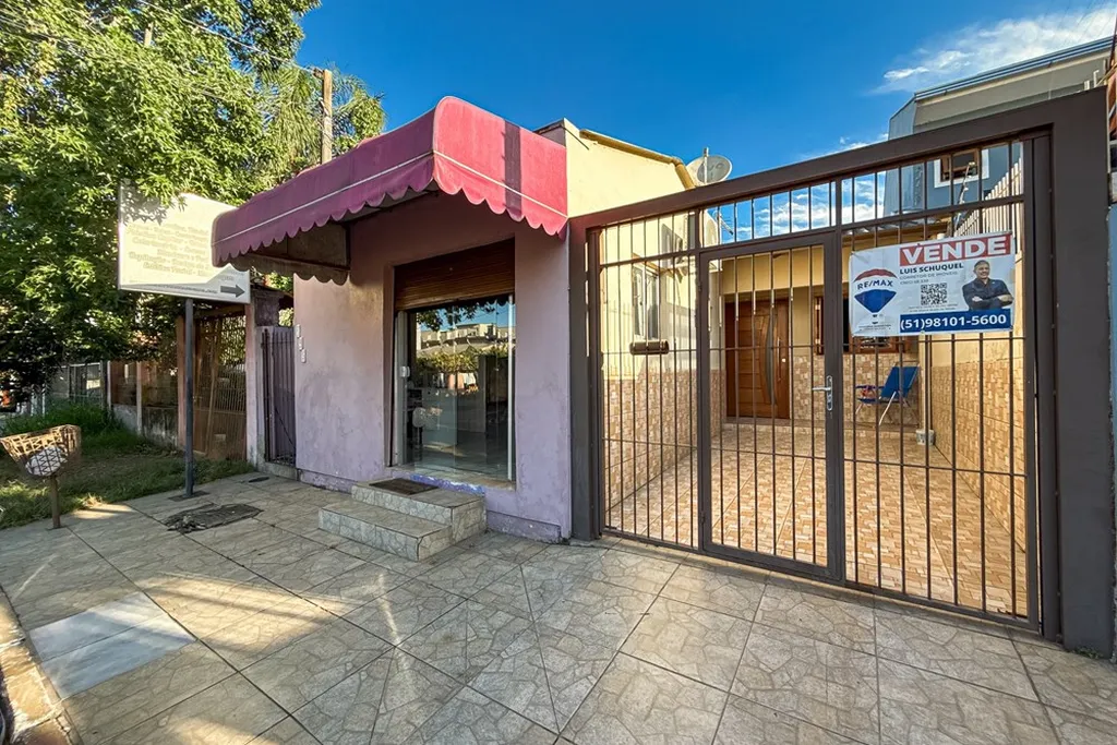 Casa com 81m², 3 dormitórios no bairro Igara em Canoas para Comprar