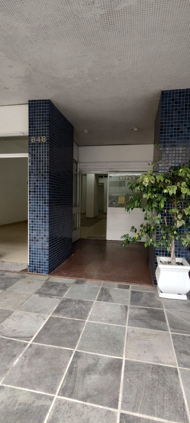 Loja-Salão à venda com 1 quarto, 144m² - Foto 4