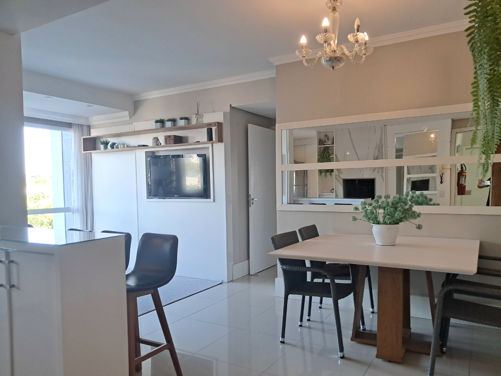 Apartamento com 78m², 3 dormitórios no bairro Cristal em Porto Alegre para Comprar