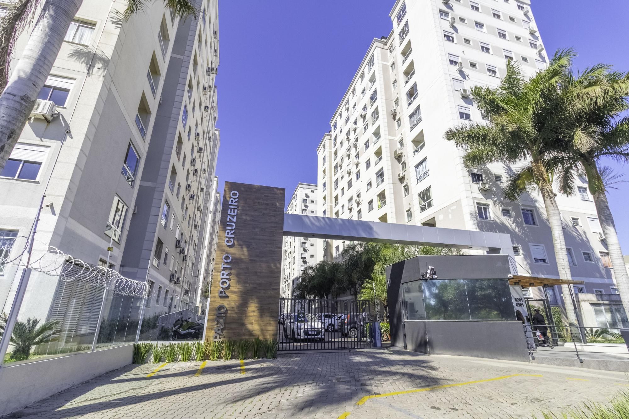Apartamento, 2 dormitórios no bairro Morro Santana em Porto Alegre para Comprar