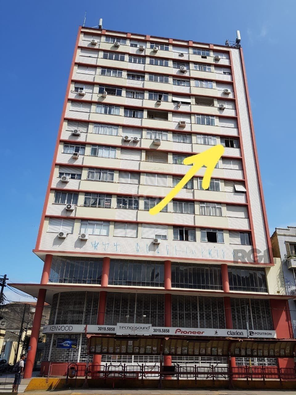 Apartamento à venda com 2 quartos, 63m² - Foto 1