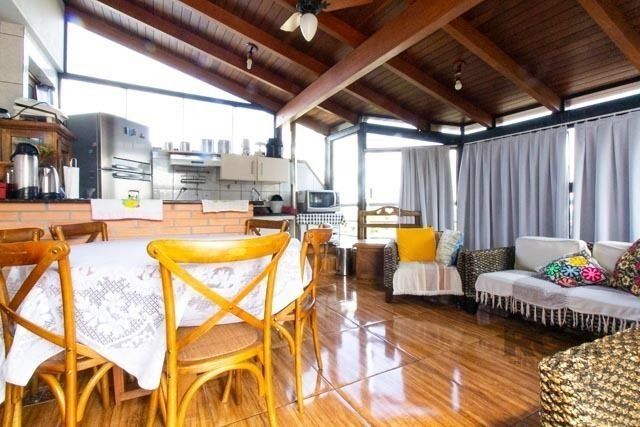 Cobertura à venda com 3 quartos, 230m² - Foto 4