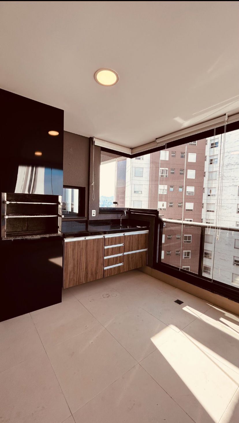 Apartamento para alugar com 3 quartos, 112m² - Foto 28