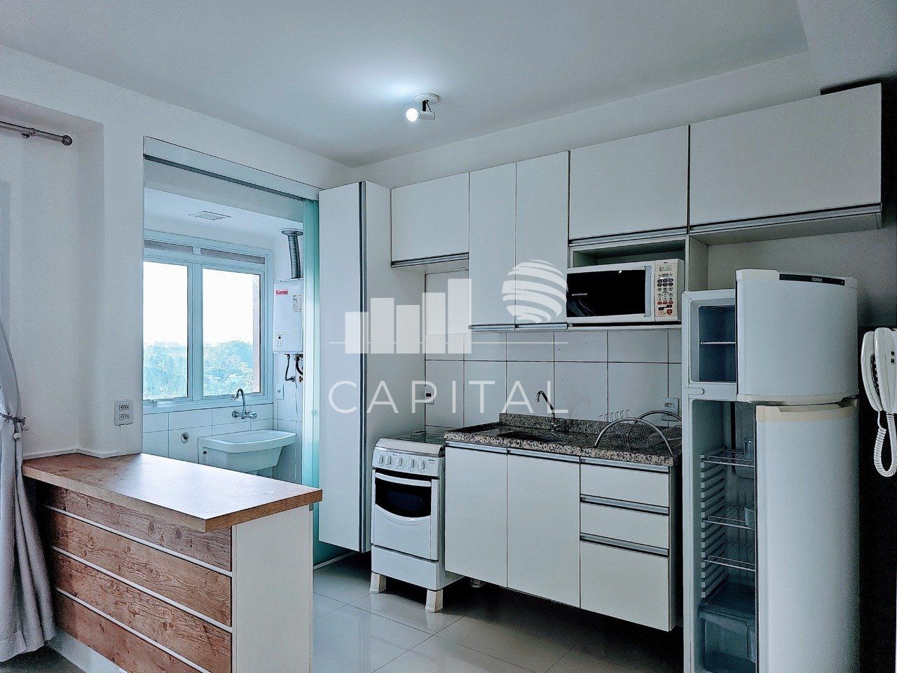 Apartamento para alugar com 1 quarto, 50m² - Foto 7
