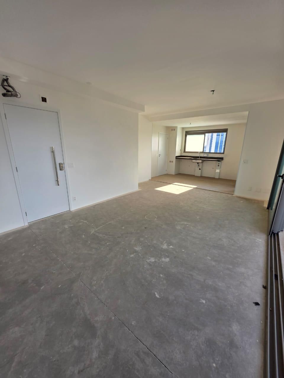 Apartamento à venda com 3 quartos, 180m² - Foto 7