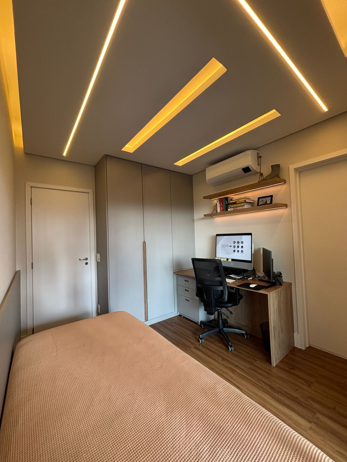 Apartamento à venda com 3 quartos, 123m² - Foto 16