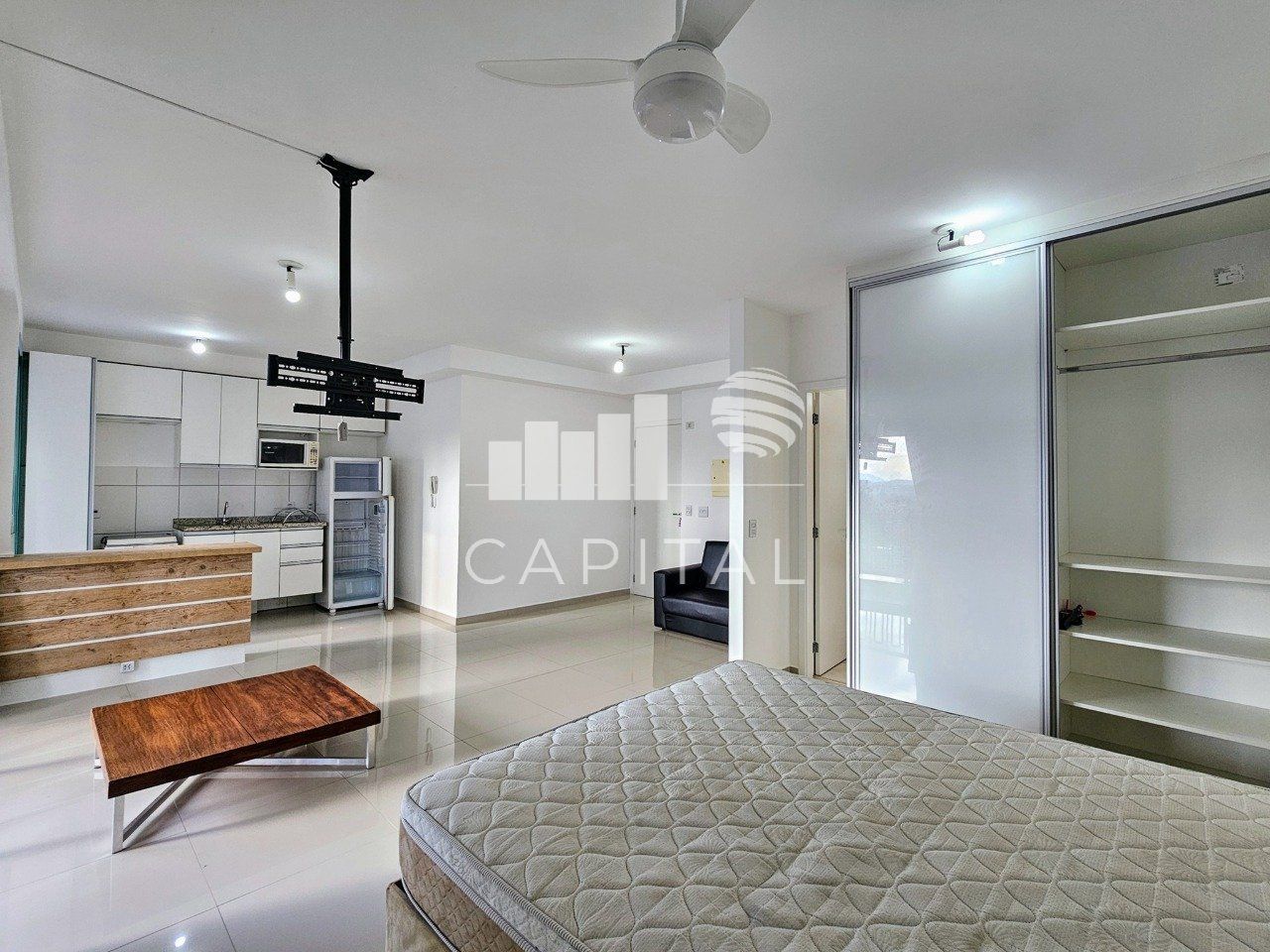 Apartamento para alugar com 1 quarto, 50m² - Foto 5