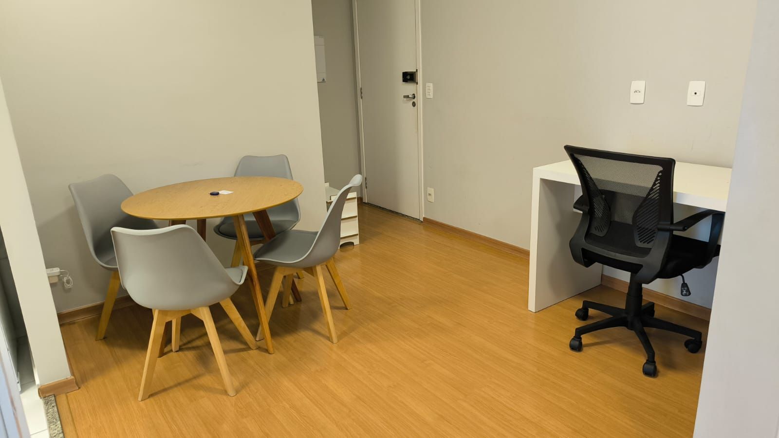 Apartamento, 1 quarto, 42 m² - Foto 1